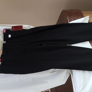 212 Collection black slacks 20w short NWT